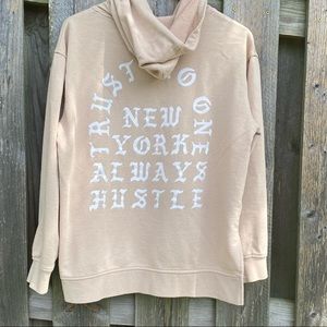 Carbon New York Always Hustle tan pocket Hoodie Trust No One M
